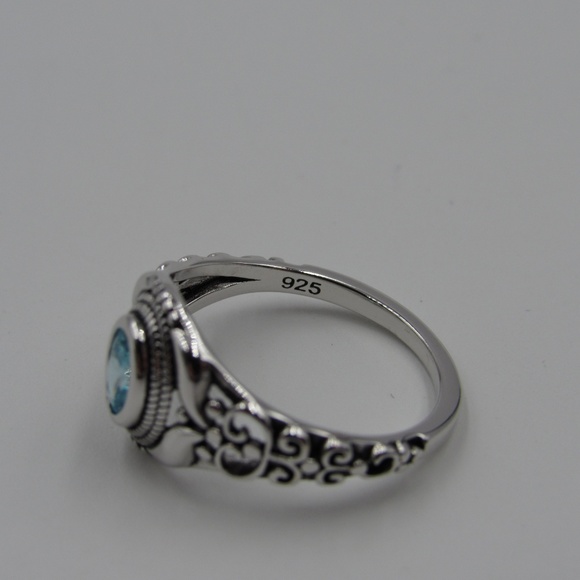 Sterling Silver Blue CZ Diamond Ornate Band Ring - Picture 4 of 5